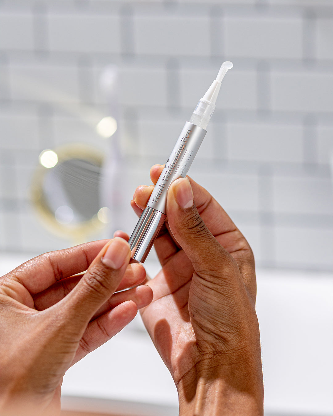 Dentist-developed whitening pen delivering visible results in just 20 minutes without causing sensitivity