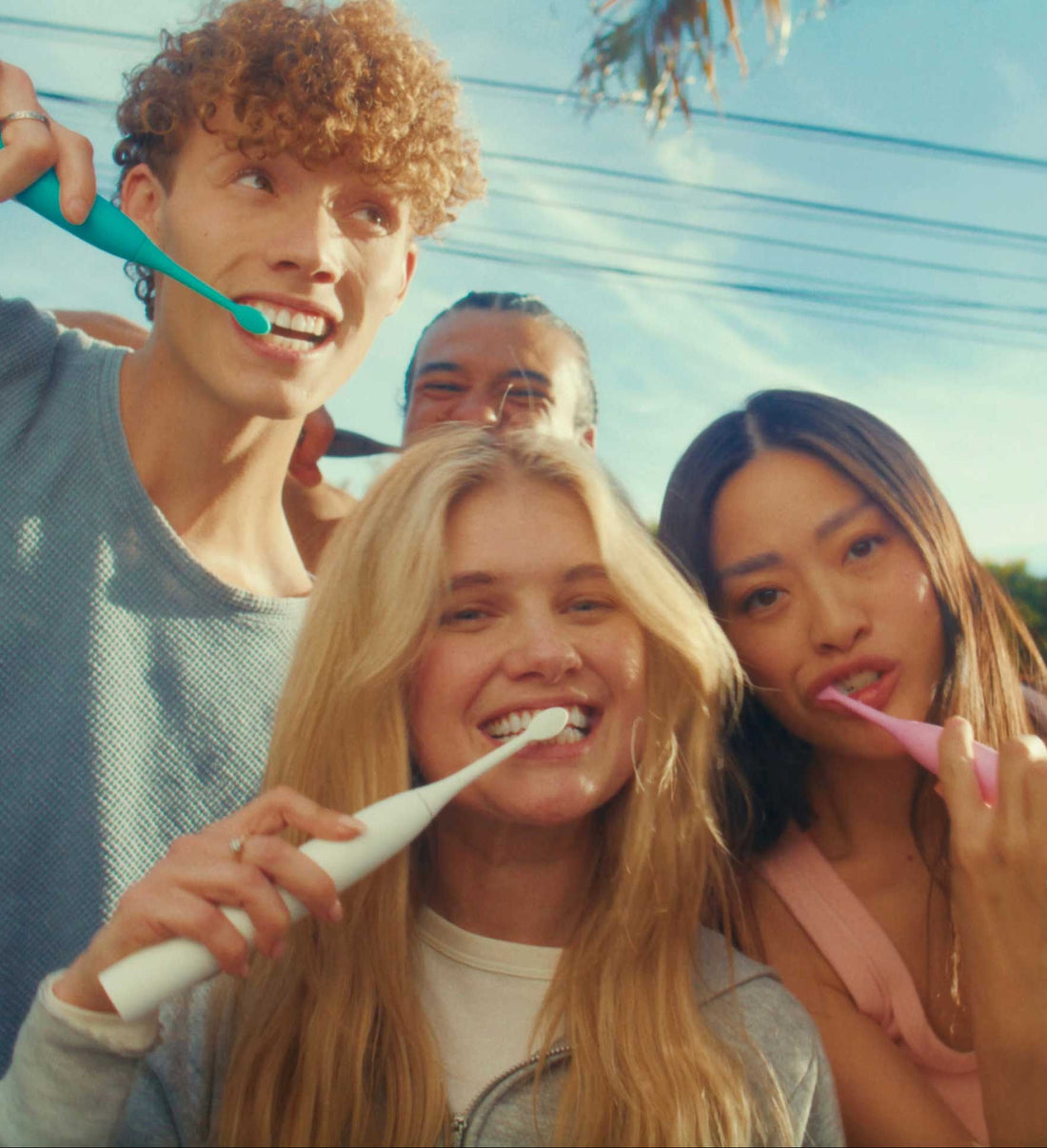 Sonic vs Electric Toothbrush: What's the Difference and Which One Do You Need?