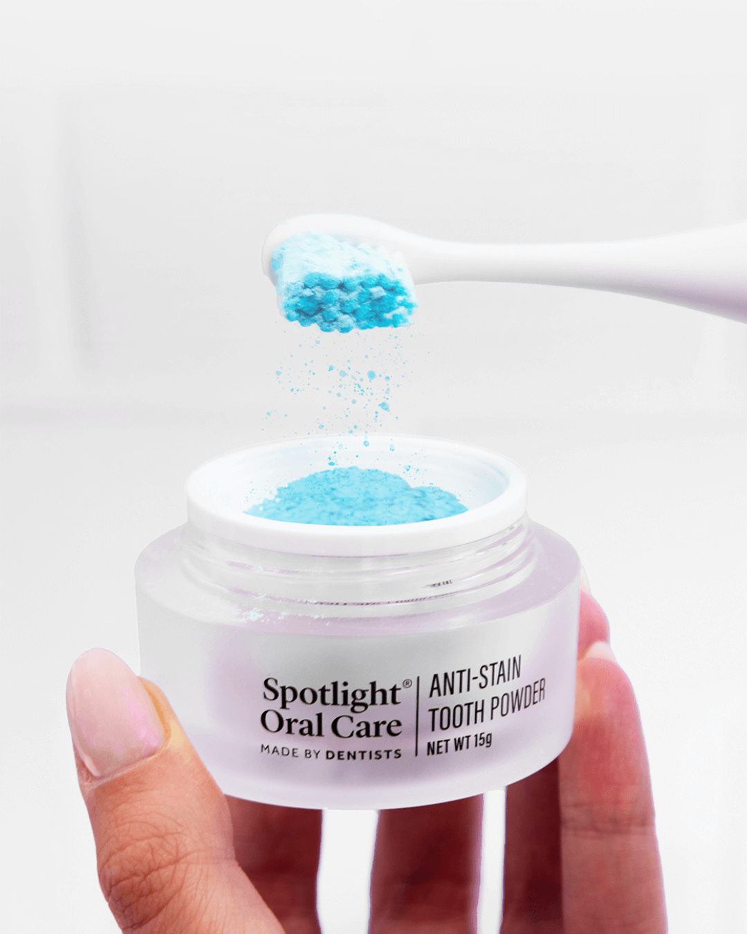 Clinically formulated tooth powder combining volcanic mineral Perlite and PAP to gently whiten teeth without sensitivity​