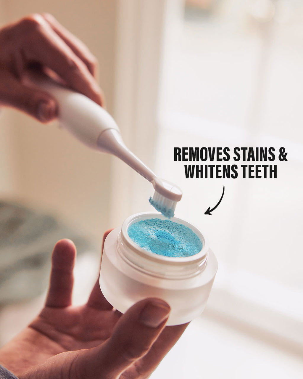 Vegan and cruelty-free tooth powder offering a low-abrasion solution for daily stain removal and oral health maintenance​