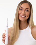 Rechargeable electric toothbrush offering up to 70 days of battery life, complete with travel case and USB-C charging cable​