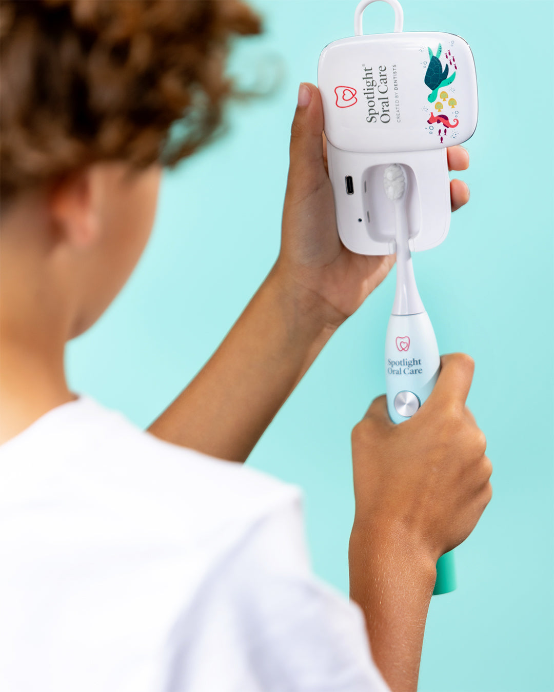 Children's toothbrush steriliser featuring a built-in quick-drying fan and rechargeable design for safe and convenient oral care​