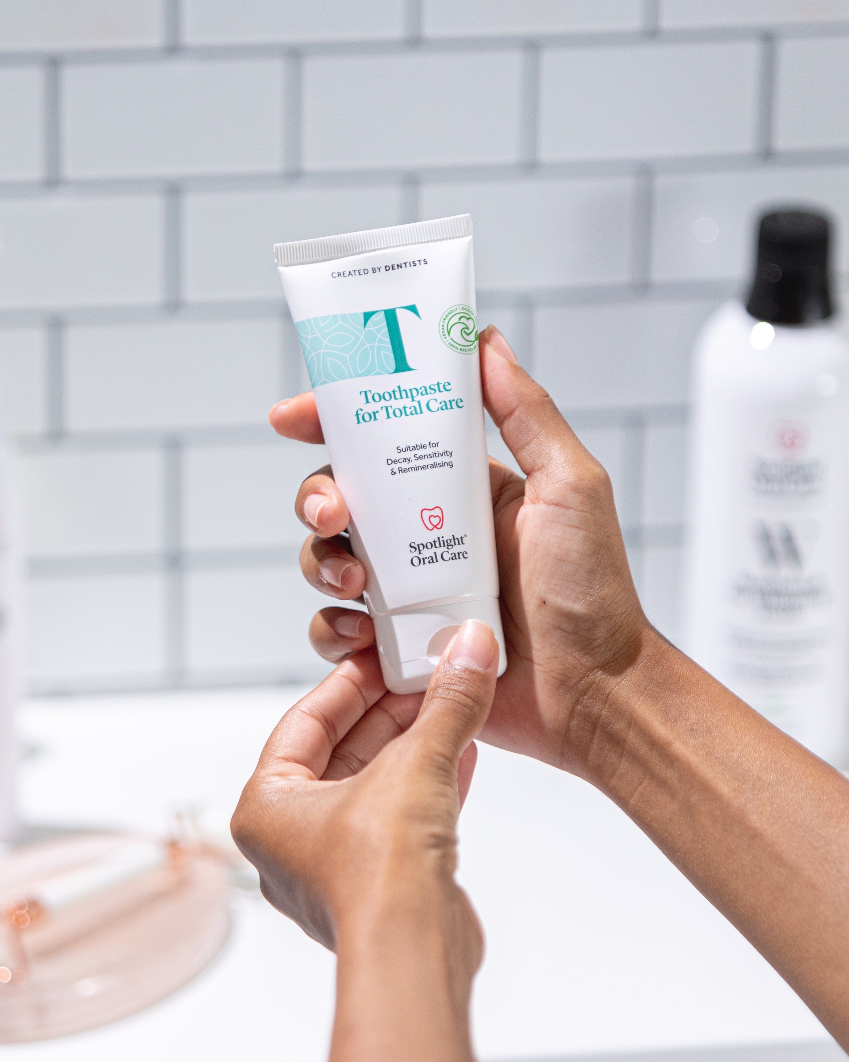 Comprehensive oral care toothpaste designed to combat decay, sensitivity, and enamel erosion for a healthier smile​
